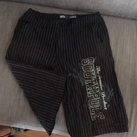 Shorts - Picture 1 of 2